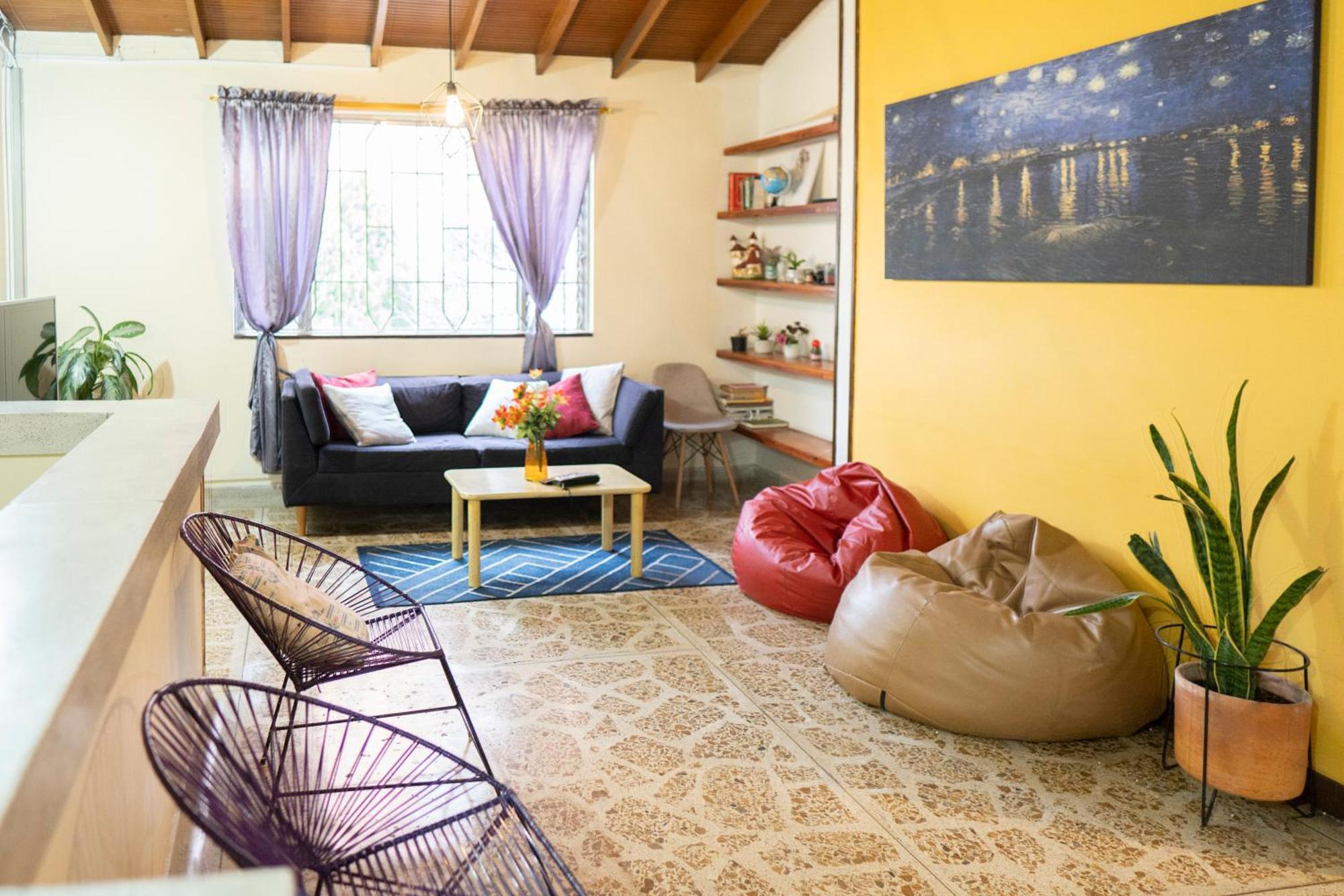 Buntes House-Casa Hotel Laureles-Estadio Medellin Luaran gambar
