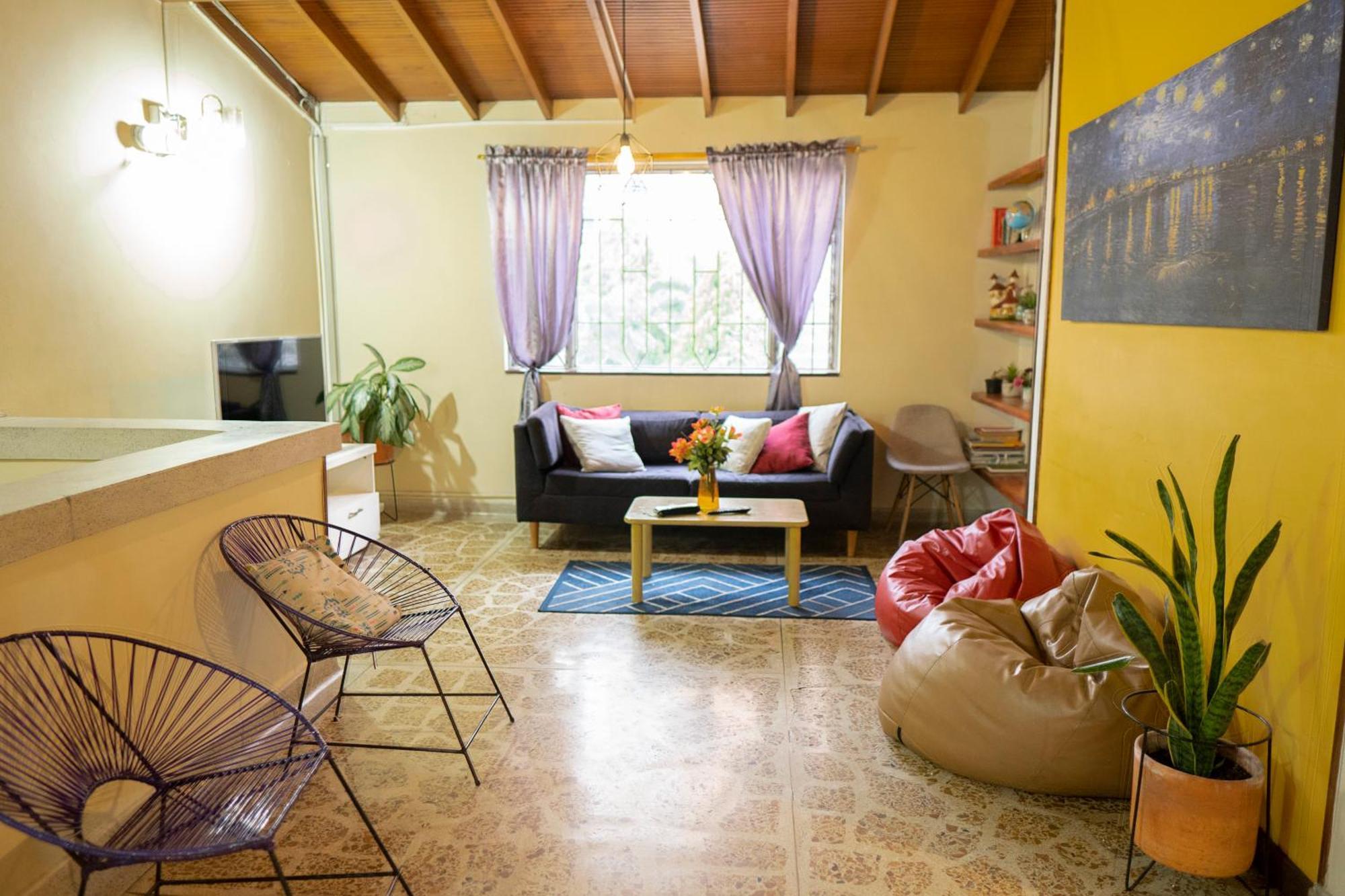 Buntes House-Casa Hotel Laureles-Estadio Medellin Luaran gambar